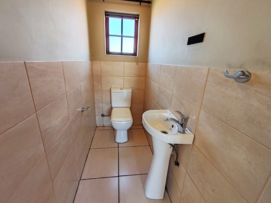 3 Bedroom Property for Sale in Grimbeeck Park North West